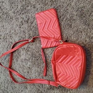 Red body bag and wallet set